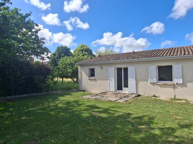 Maison location à Saintes, Ecoyeux