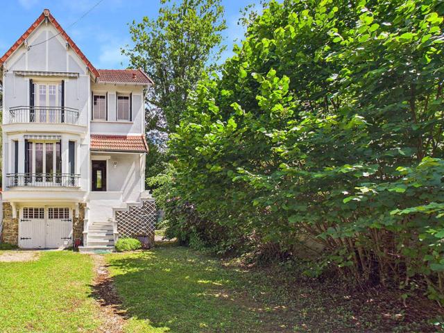 Maison vente à Palaiseau, Sainte-geneviève-des-bois