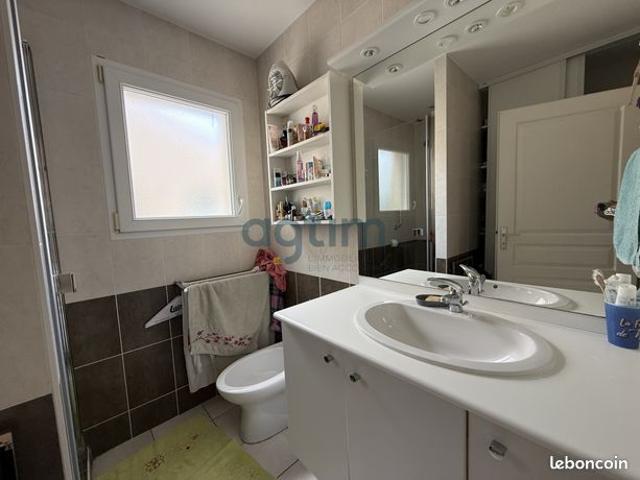 Maison vente à La Roche-sur-Yon, Montaigu