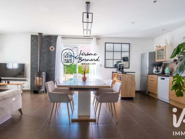 Maison vente à Montreuil-sur-Loir, Maine-et-Loire