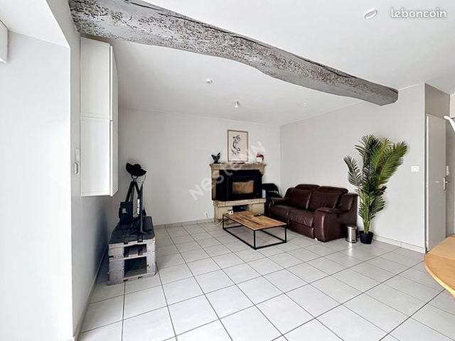 Maison vente à La Roche-sur-Yon, Montaigu