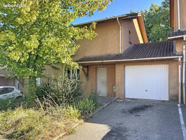 Maison vente à L'Isle-d'Abeau, Isère