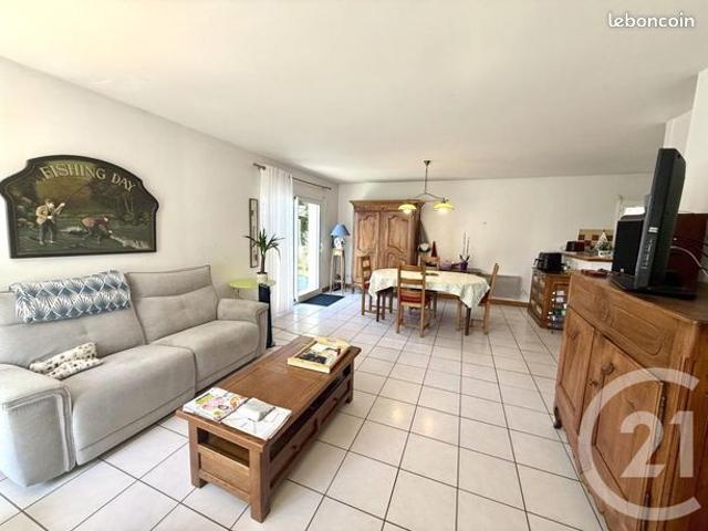 Maison vente à Saintes, Corme-royal