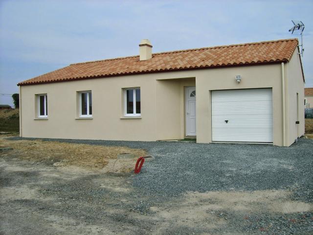 Maison location à Blaye, Cars