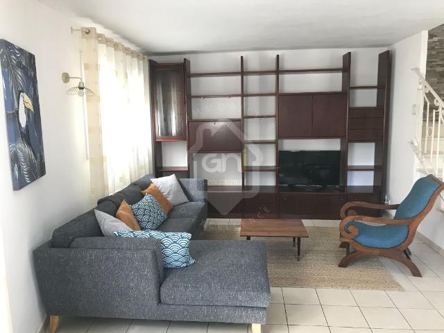 Maison location à Nîmes, Comps