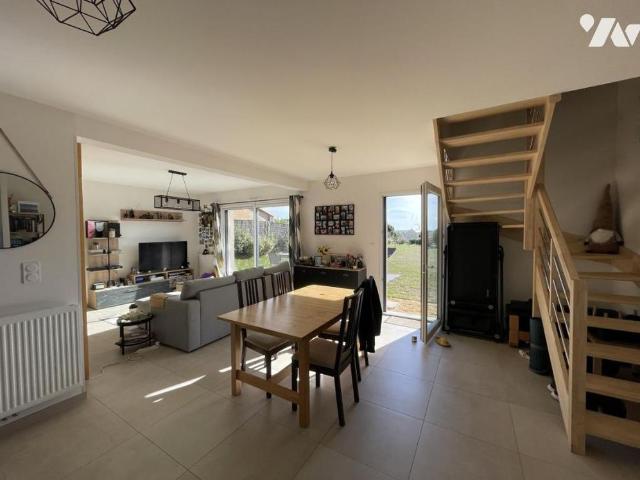 Maison location à Saint-Georges, Saint-Père-Marc-en-Poulet