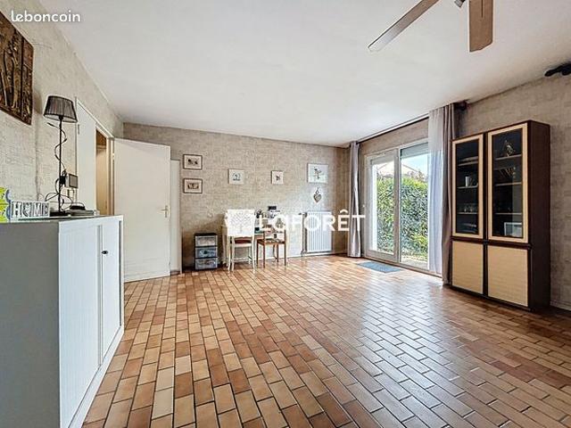 Maison vente à Melun, Vert-saint-denis