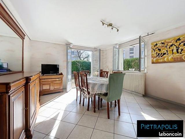 Maison vente à Lyon, Rhône