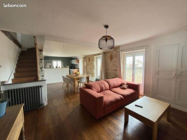 Maison vente à Poitiers, Cissé
