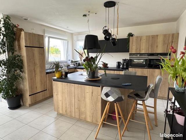 Maison vente à Guingamp, Bretagne