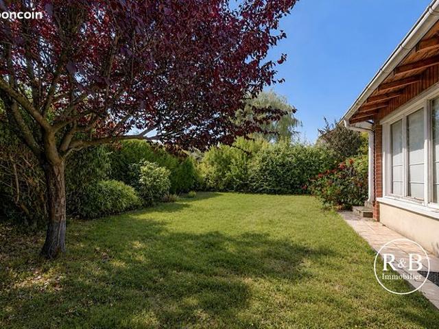 Maison vente à Versailles, Les Clayes-sous-bois