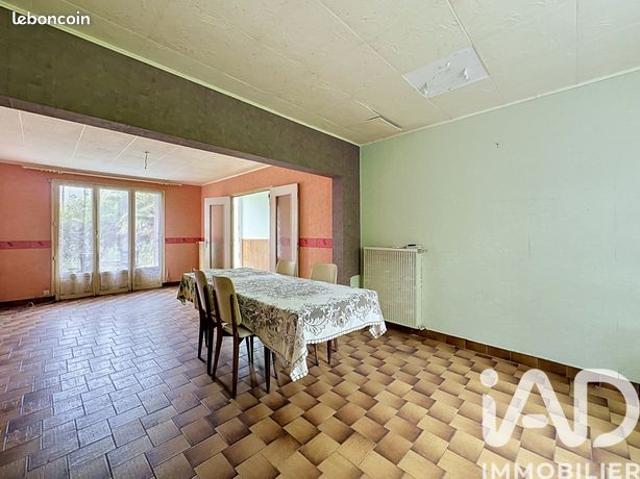 Maison vente à Bressuire, Sainte-verge
