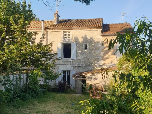 Maison vente à Angoulême, Charente
