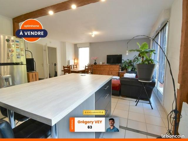 Maison vente à Thiers, Peschadoires