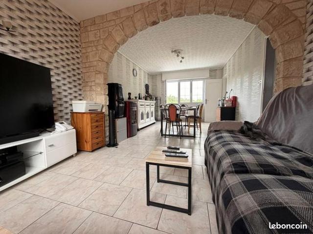 Maison vente à Cambrai, Busigny