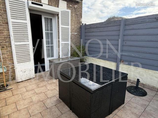 Maison vente à Poitiers, Vernon