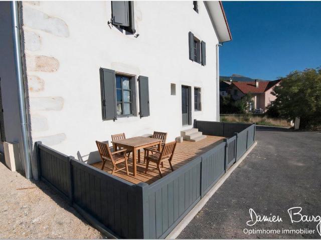 Maison vente à Gex, Péron