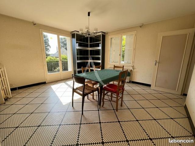 Maison vente à Loches, Château-renault