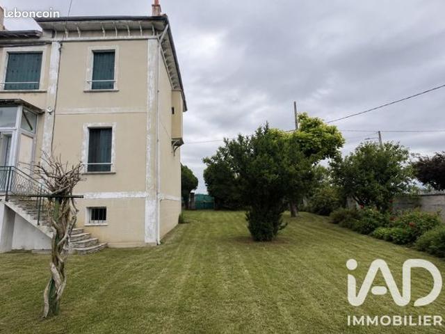 Maison vente à Sens, Villeneuve-la-guyard