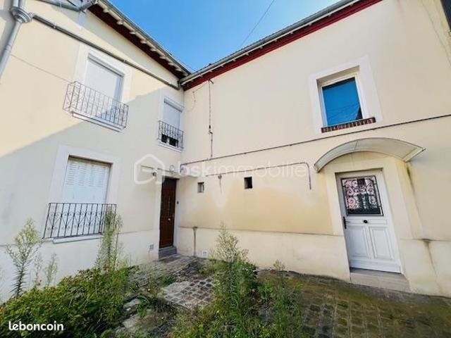 Maison vente à Groslay, Martinique