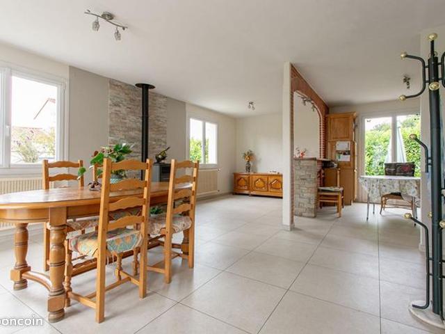 Maison vente à Coutances, Gorges