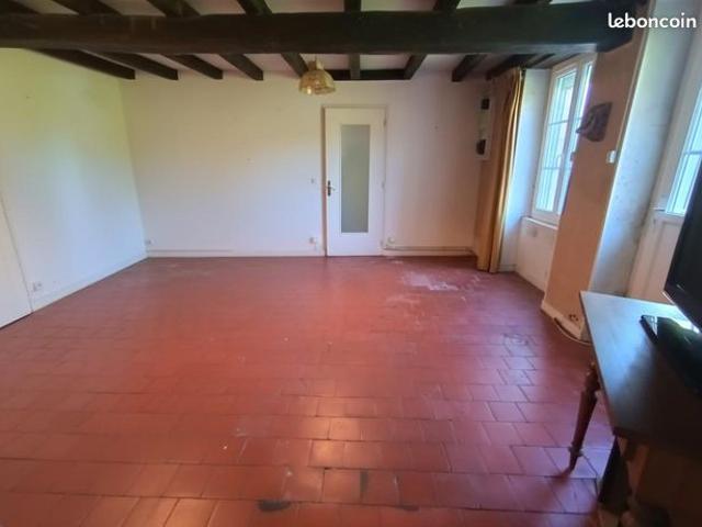 Maison vente à Nevers, Magny-cours