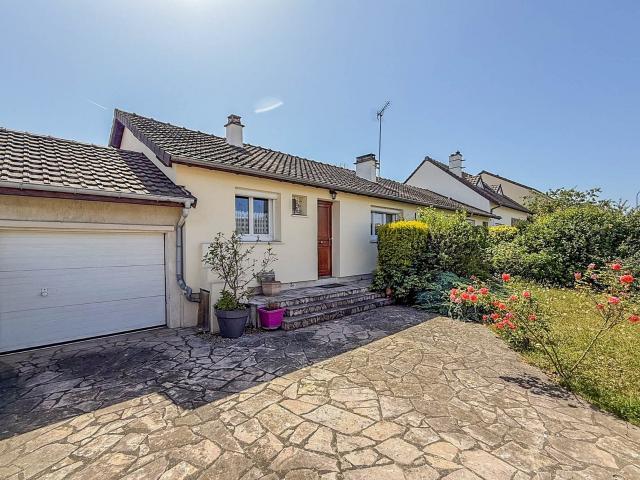 Maison vente à Versailles, Les Clayes-sous-bois