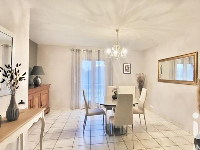 Maison vente à Fontainebleau, Château-landon