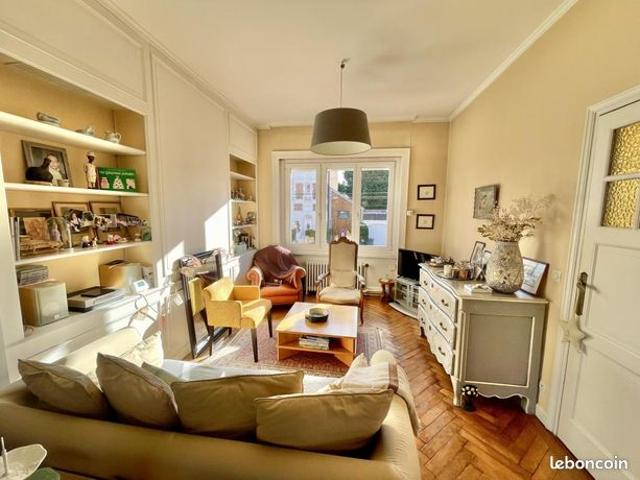 Maison vente à Lille, Mouvaux