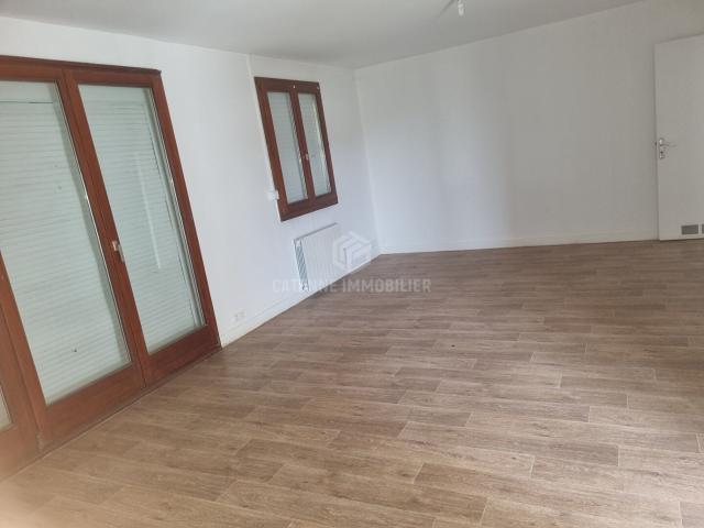 Maison location à Meaux, Le Mesnil-amelot