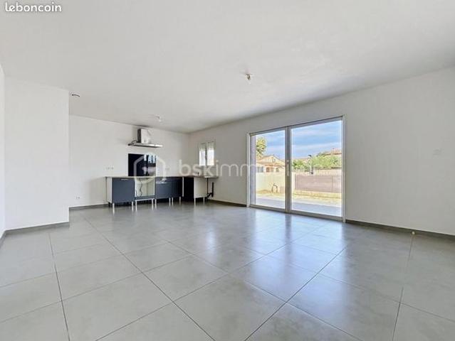 Maison vente à Nîmes, Aubord