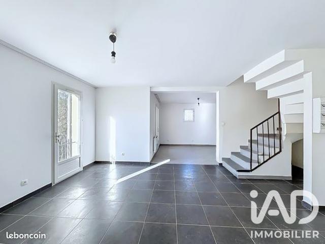 Maison vente à Forcalquier, Oraison