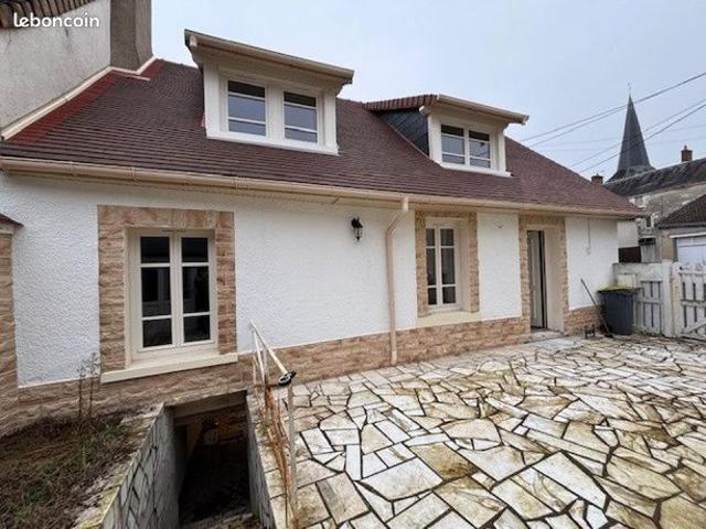 Maison vente à Issoudun, Chabris