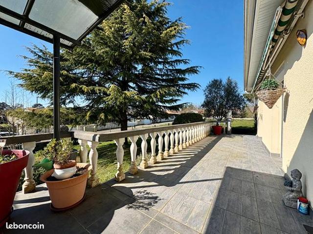 Maison vente à Bordeaux, Camblanes-et-meynac