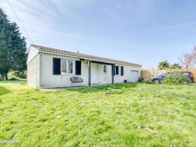 Maison vente à La Rochelle, Yves