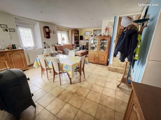 Maison vente à Pontivy, Bretagne