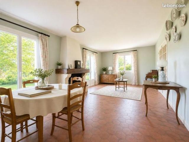 Maison vente à Beauvais, Le Mont-saint-adrien