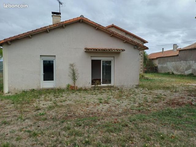 Maison vente à La Faye, Charente