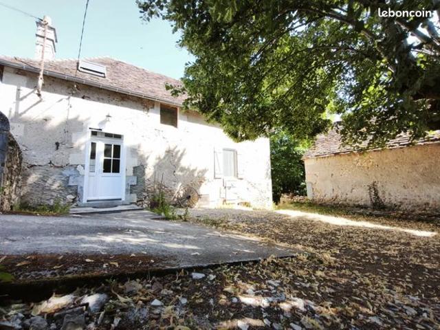 Maison vente à Montargis, La Bussière