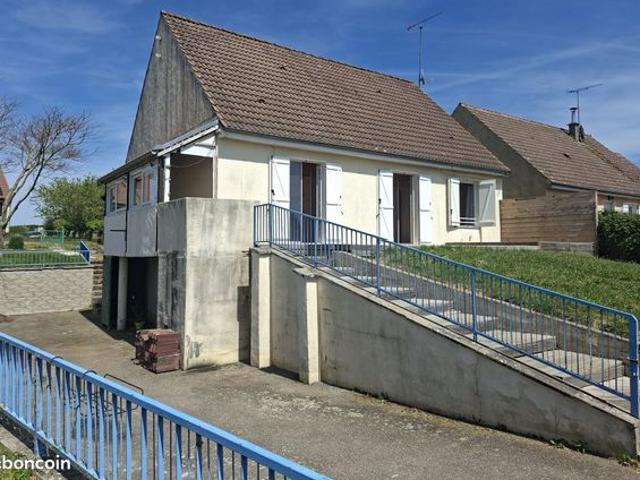 Maison vente à Moulins, Rocles