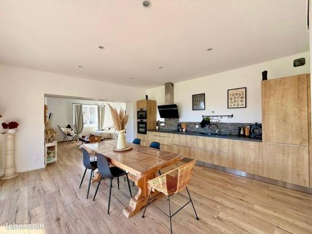 Maison vente à Prignac-en-Médoc, Saint-germain-d'esteuil