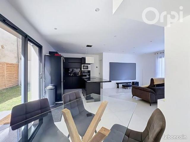 Maison vente à Clermont-Ferrand, Aulnat