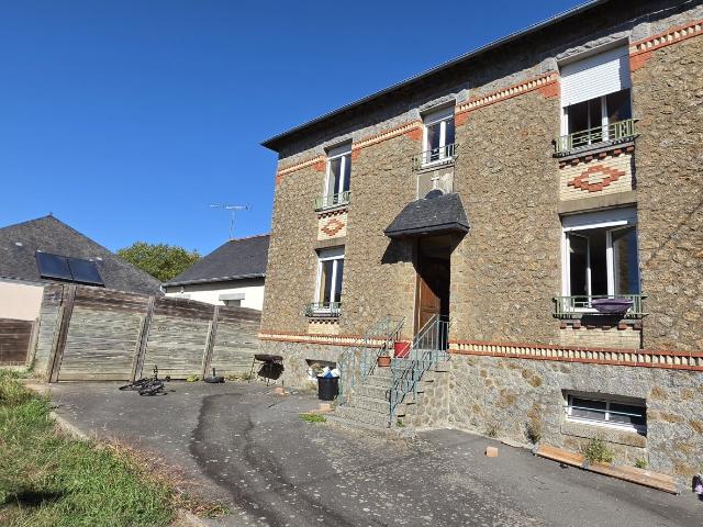 Maison vente à La Faverie, Lécousse