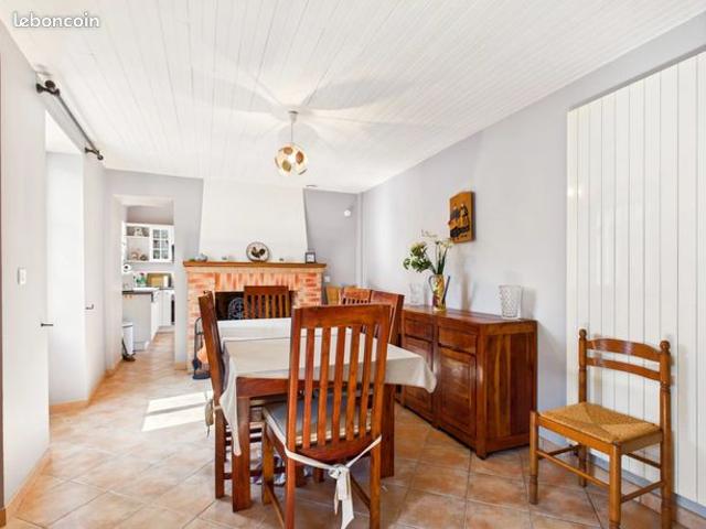 Maison vente à Confolens, Charente