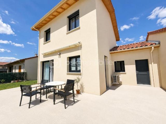Maison vente à Grenoble, Chatte