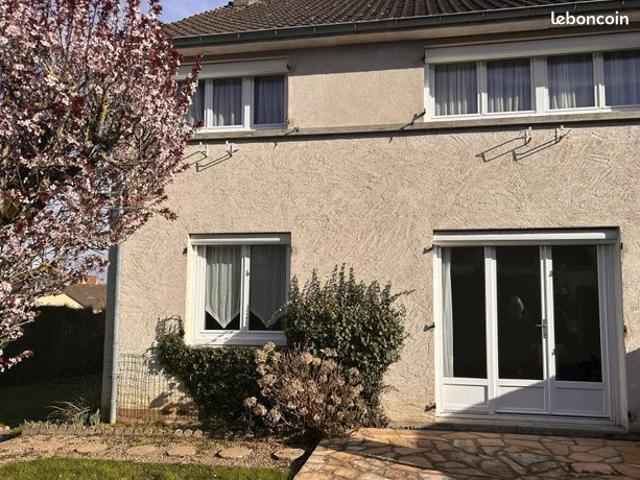 Maison vente à Châteauroux, Saint-marcel