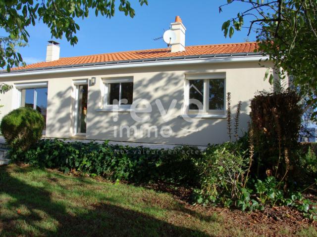 Maison vente à Saint-Laurent-des-Autels, Orée d'Anjou