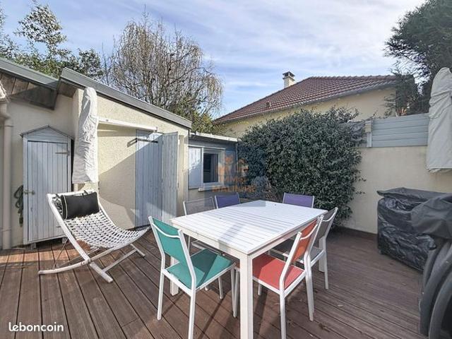 Maison vente à Nanterre, Garches