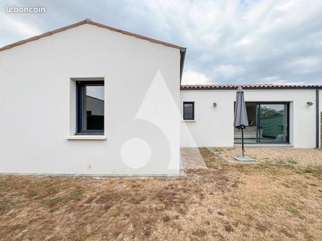 Maison vente à Saintes