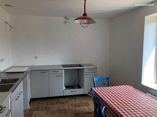 Maison vente à Bourges, Primelles